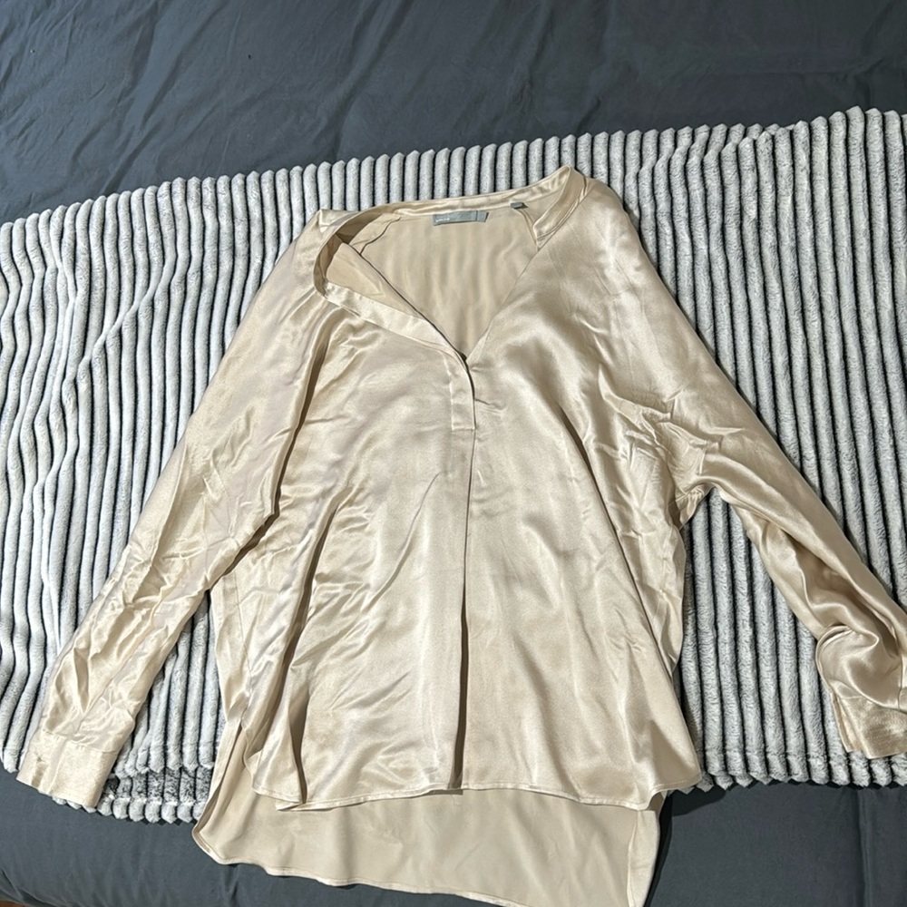 Vince 100% Silk Cream Women's Top